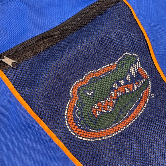Gator’s Drawstring Backpack - Picture 6 of 7